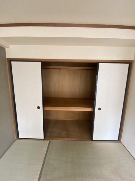 寝屋川市高柳２丁目のマンション
