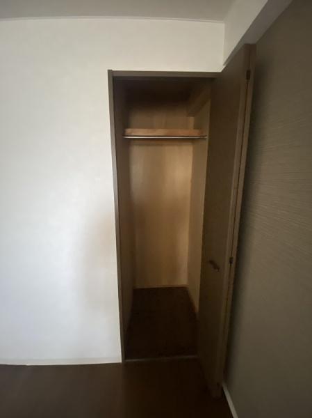 寝屋川市高柳２丁目のマンション