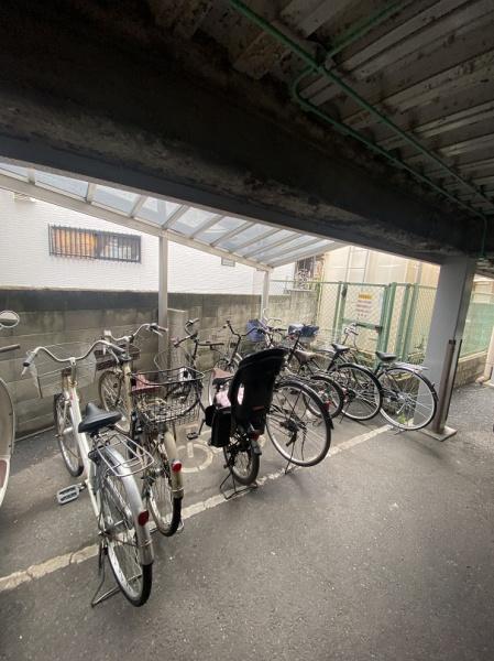 寝屋川市高柳２丁目のマンション
