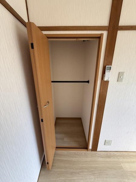 寝屋川市東神田町のテラスハウス