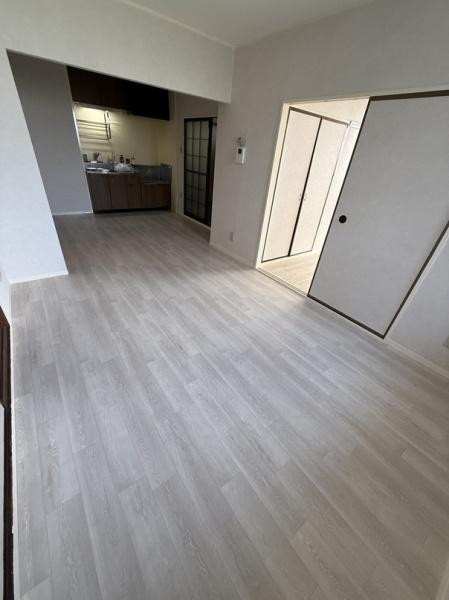 寝屋川市高柳５丁目のマンション