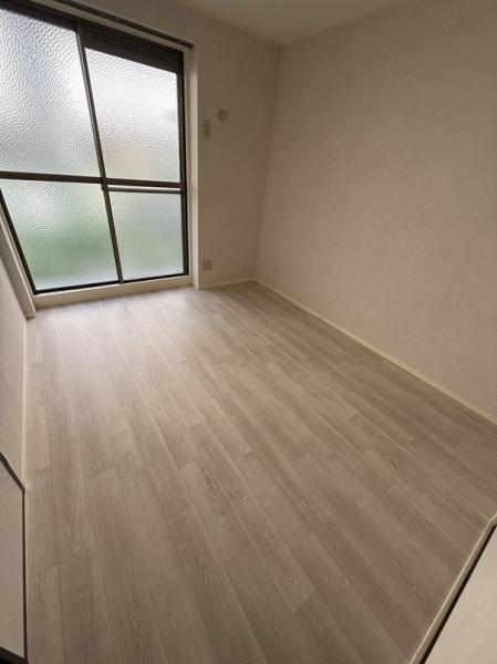 寝屋川市高柳５丁目のマンション