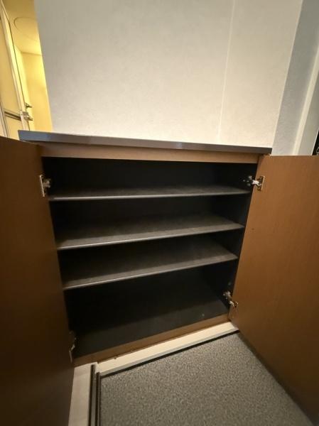 寝屋川市高柳５丁目のマンション