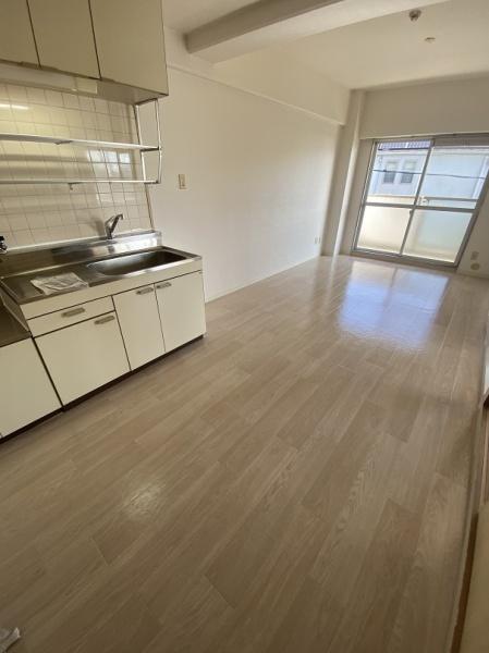 寝屋川市国松町のマンション