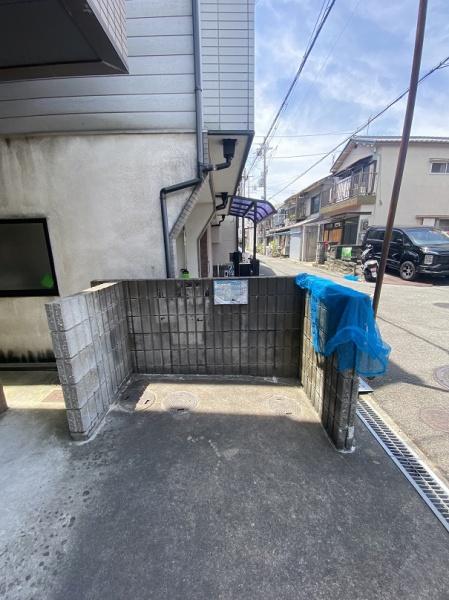 寝屋川市大利町のマンション