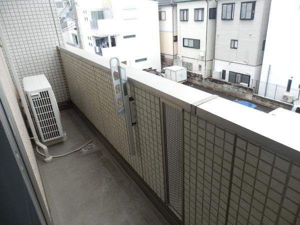 寝屋川市萱島東１丁目のハイツ