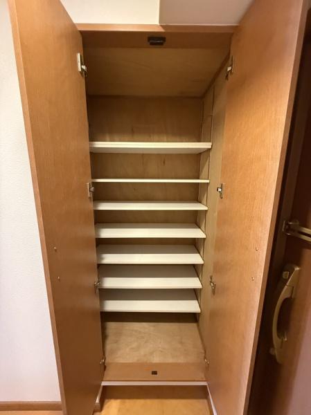 寝屋川市香里西之町のマンション