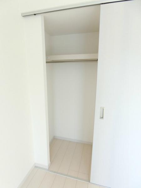 門真市栄町のマンション