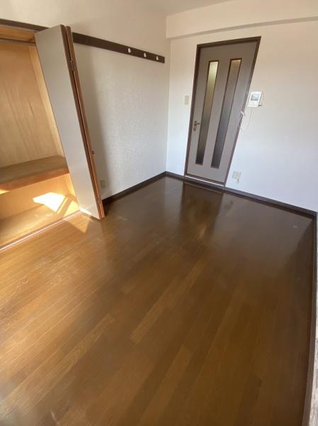 寝屋川市高宮新町のマンション