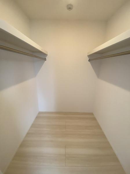 寝屋川市新家１丁目のアパート