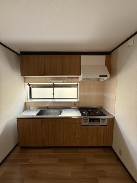 寝屋川市萱島東１丁目のテラスハウス