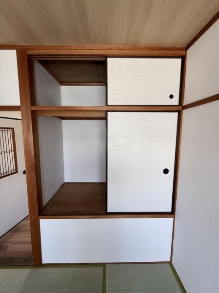 寝屋川市萱島東１丁目のテラスハウス