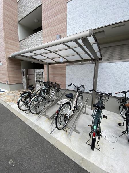 門真市本町のアパート