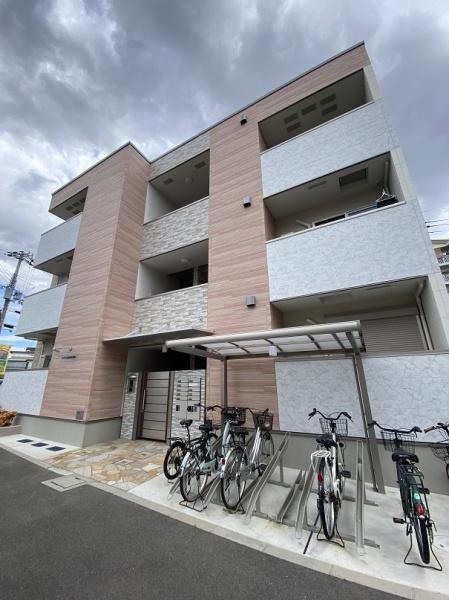 門真市本町のアパート