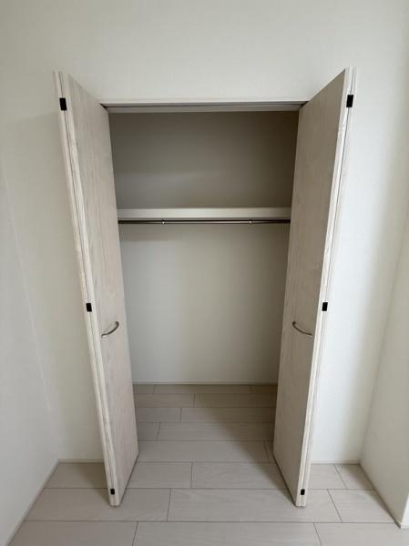 門真市本町のアパート(収納)