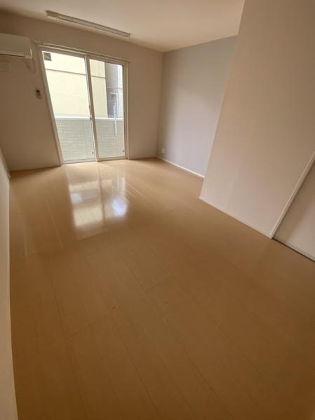 守口市八雲西町２丁目のアパート