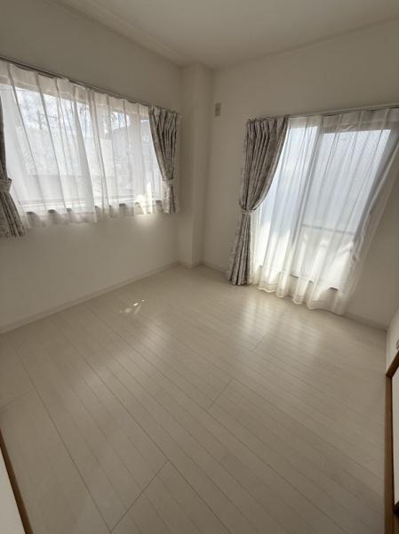 寝屋川市萱島東２丁目のマンション