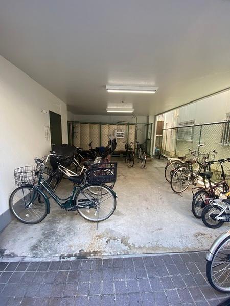 寝屋川市萱島東２丁目のマンション
