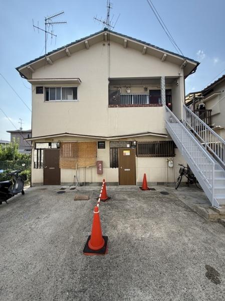 寝屋川市上神田１丁目のアパート