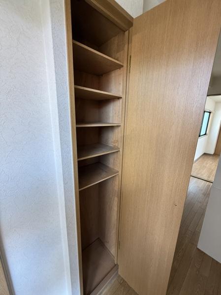 寝屋川市下神田町のマンション