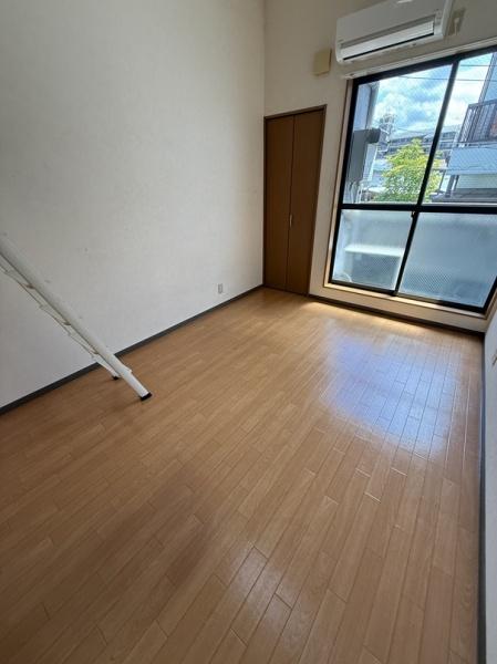寝屋川市池田１丁目のアパート