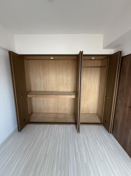寝屋川市石津中町のマンション