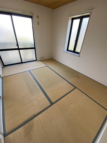 寝屋川市大利元町のアパート