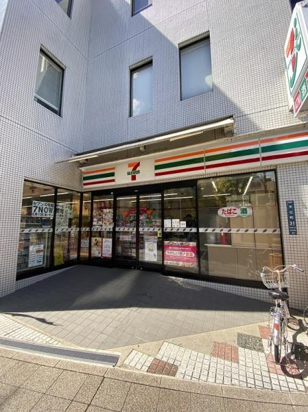 門真市柳田町のマンション(セブンイレブン門真古川橋店)