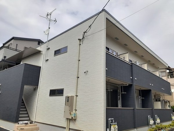 寝屋川市池田１丁目のアパート