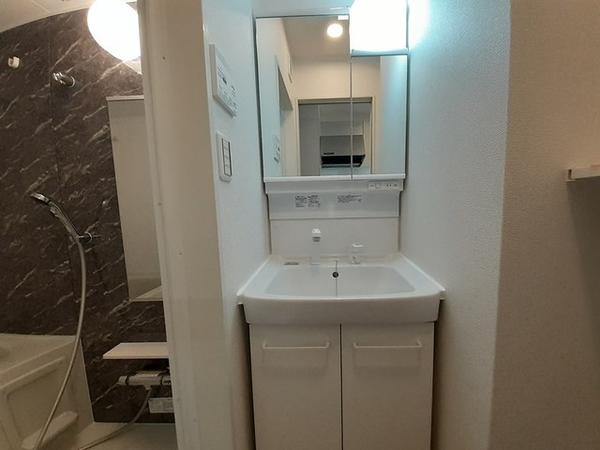 寝屋川市池田１丁目のアパート