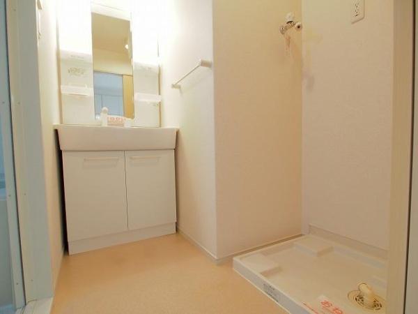 寝屋川市池田１丁目のアパート
