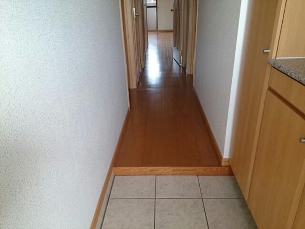 寝屋川市堀溝２丁目のマンション