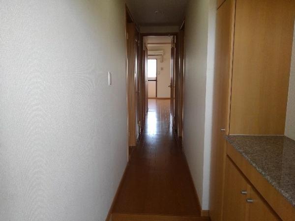 寝屋川市堀溝２丁目のマンション