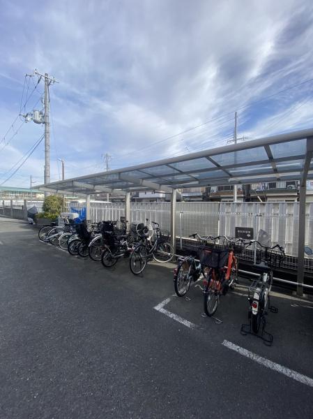 寝屋川市堀溝３丁目のマンション