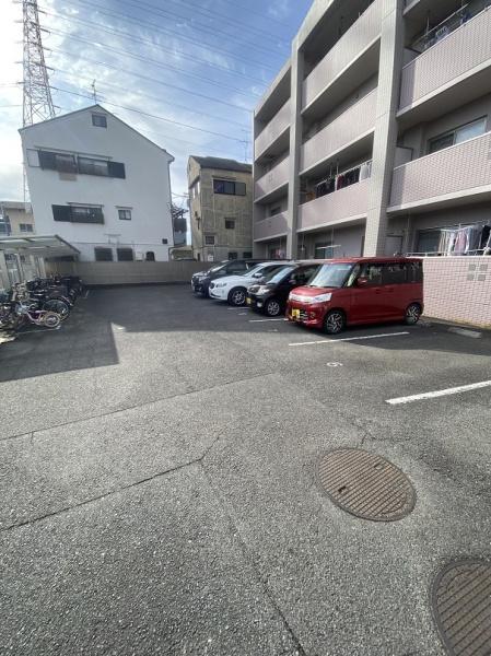 寝屋川市堀溝３丁目のマンション