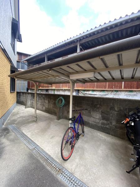 寝屋川市葛原２丁目のアパート