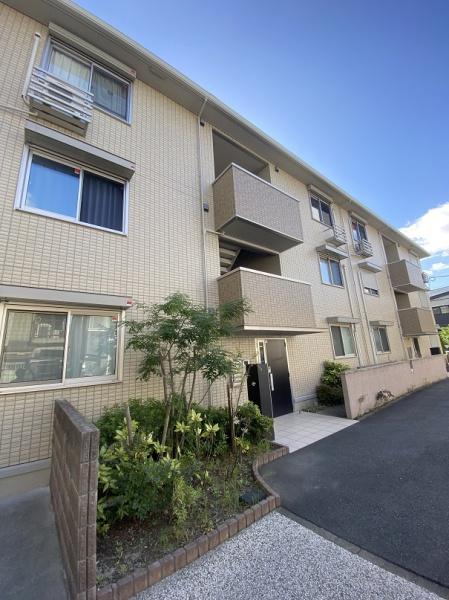 守口市八雲西町２丁目のアパート