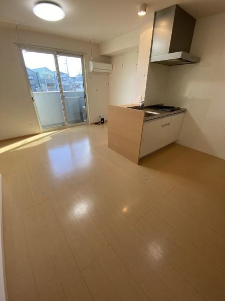 寝屋川市高柳５丁目のアパート