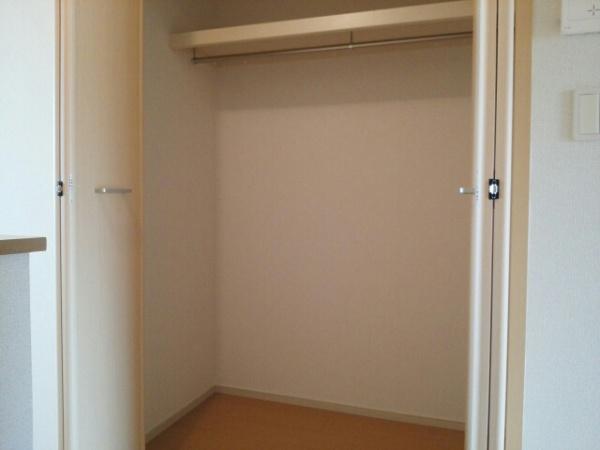 門真市北巣本町のアパート
