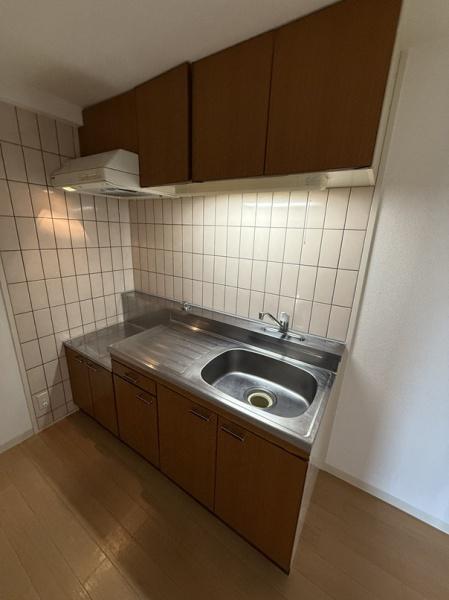 寝屋川市松屋町のマンション