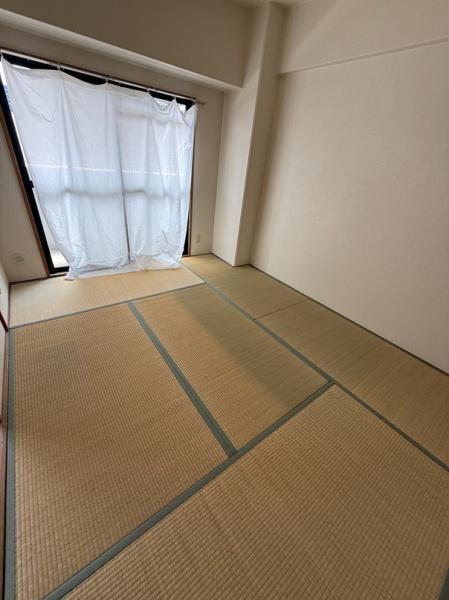 寝屋川市松屋町のマンション