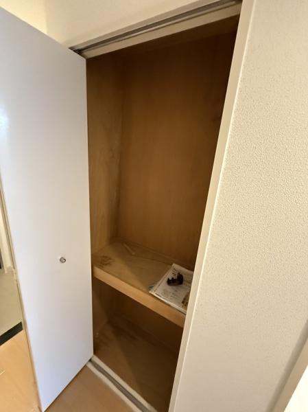 寝屋川市松屋町のマンション