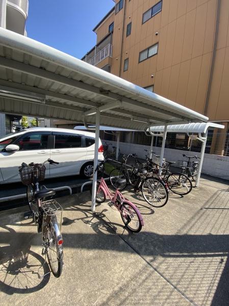寝屋川市松屋町のマンション
