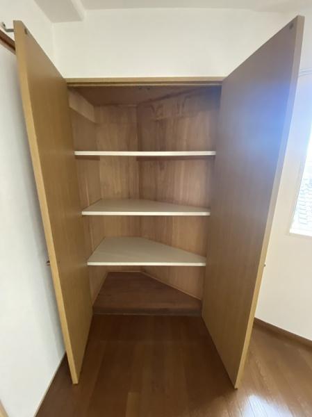 寝屋川市高柳１丁目のマンション