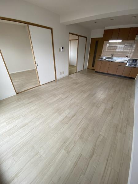 寝屋川市点野２丁目のマンション