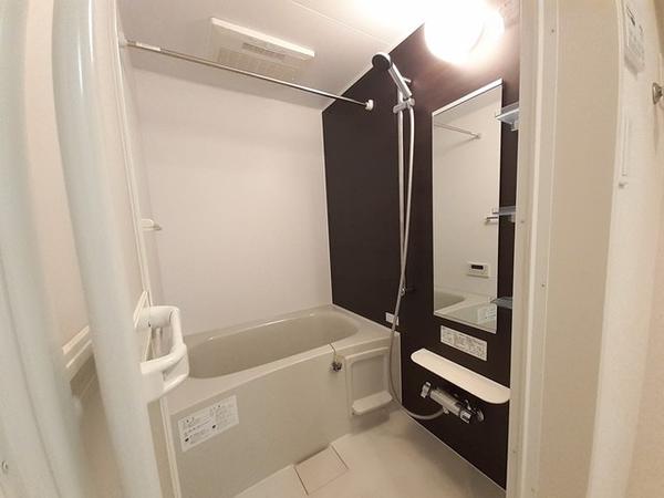 門真市柳町のアパート