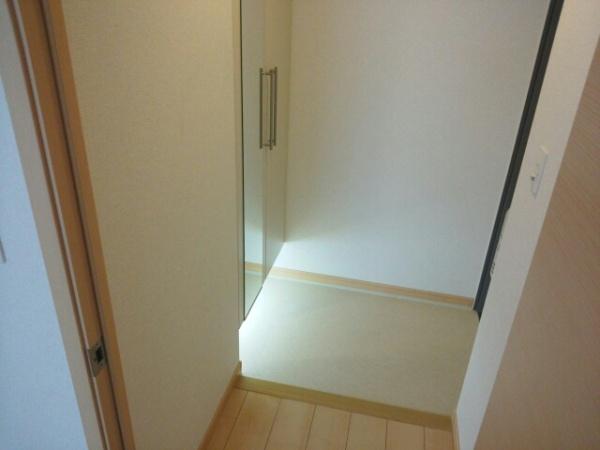 門真市島頭４丁目のマンション