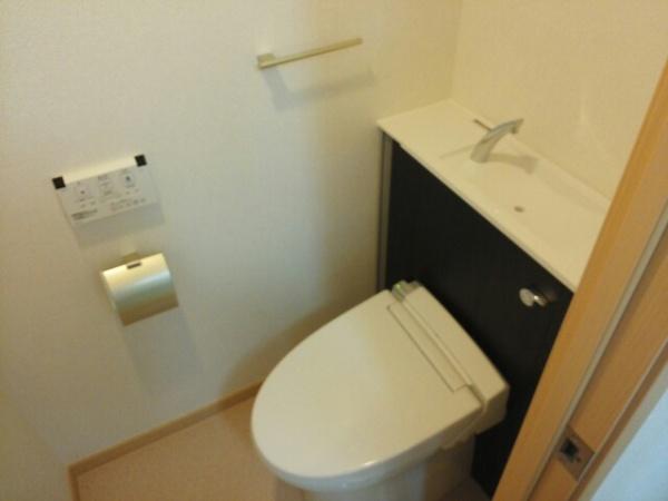 門真市島頭４丁目のマンション