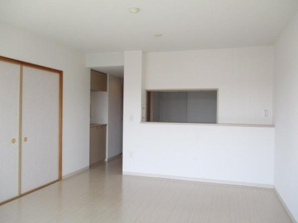 寝屋川市萱島東１丁目のマンション