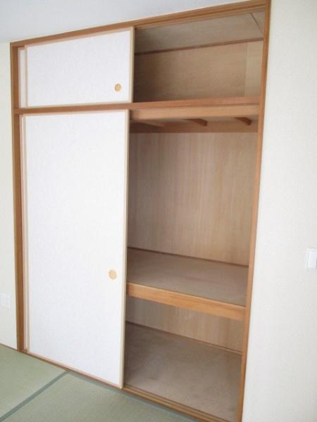 寝屋川市萱島東１丁目のマンション